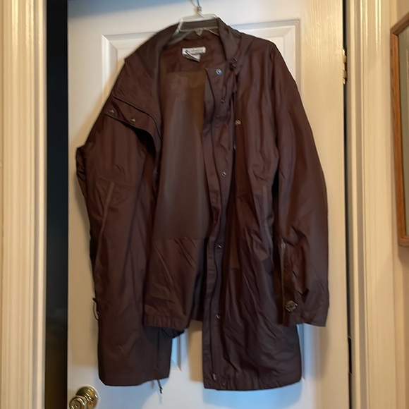 Columbia hooded rain jacket brownish mauve in color - Picture 1 of 7